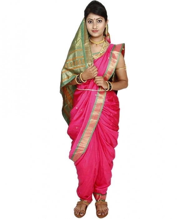 How to wear a Maharashtrian Saree