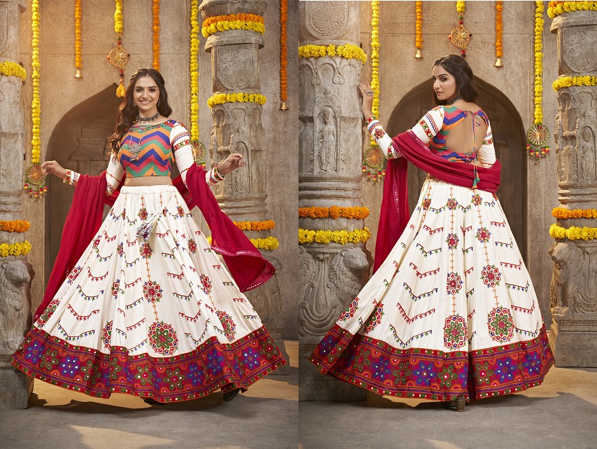 White Lehenga For Navratri