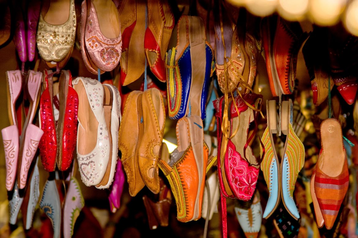 Footwear Ideas to Elevate Your Ethnic Outfit